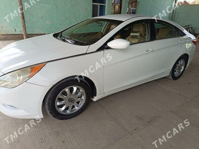 Hyundai Sonata 2010 - 130 000 TMT - Bäherden - img 5