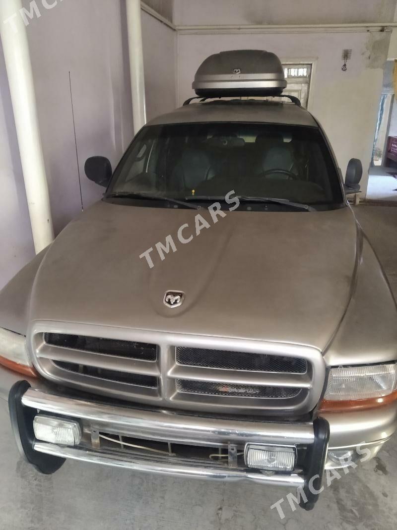 Dodge Durango 2000 - 80 000 TMT - Daşoguz - img 3
