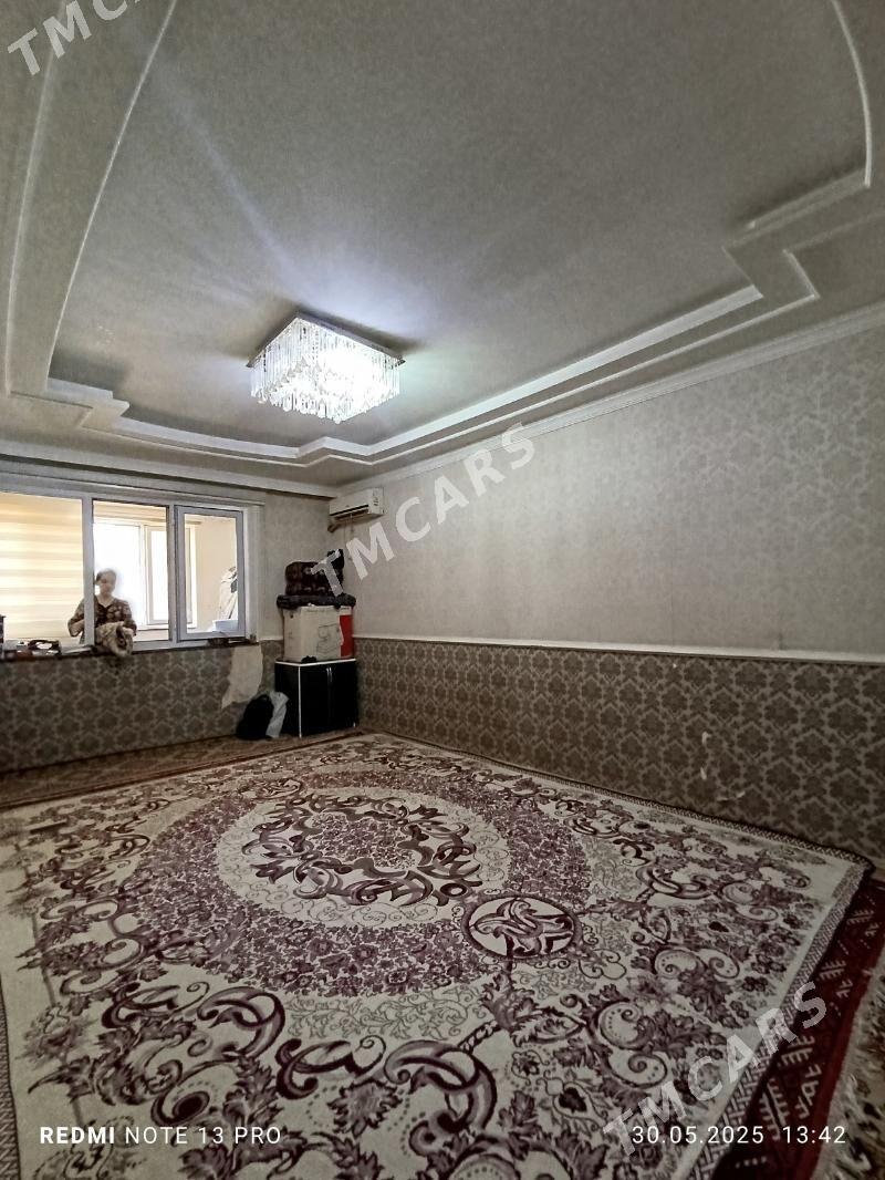 11 mkr 4/1 etazy 1 kom - Aşgabat - img 1