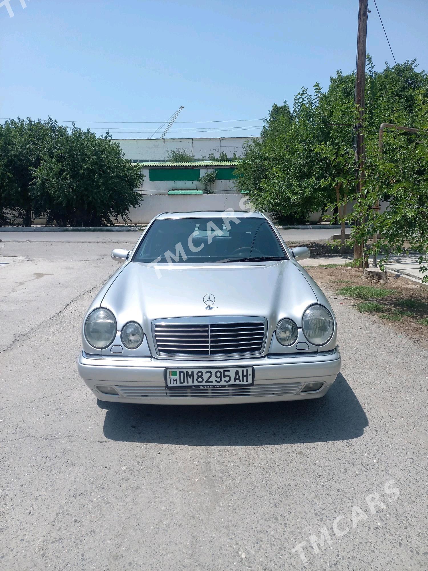 Mercedes-Benz E500 1998 - 115 000 TMT - Aşgabat - img 5