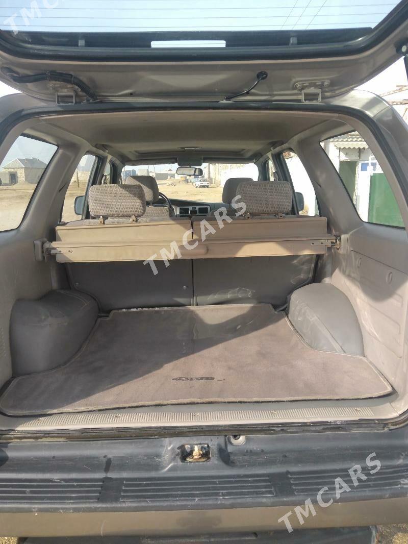 Toyota 4Runner 2002 - 170 000 TMT - Джебел - img 5