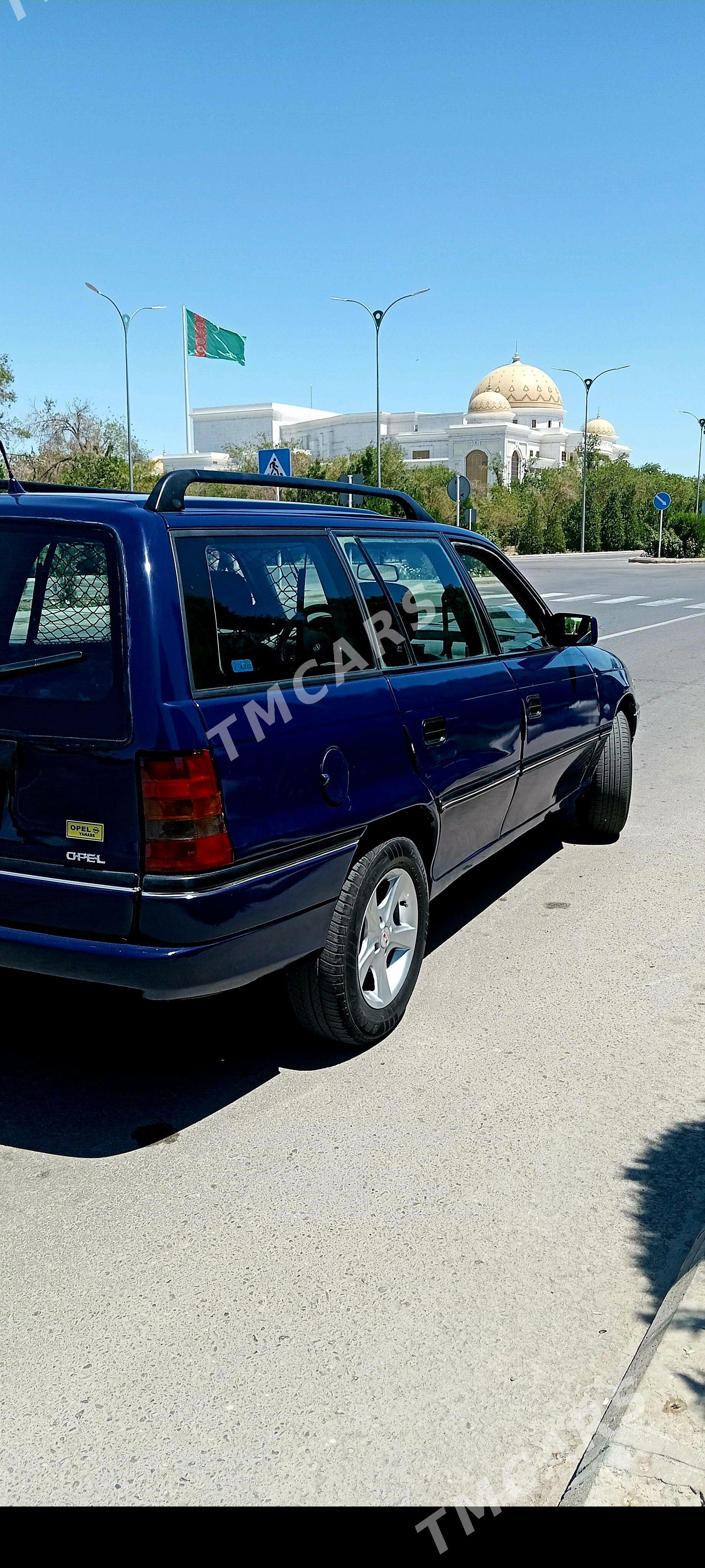 Opel Astra 1993 - 37 000 TMT - Дашогуз - img 5