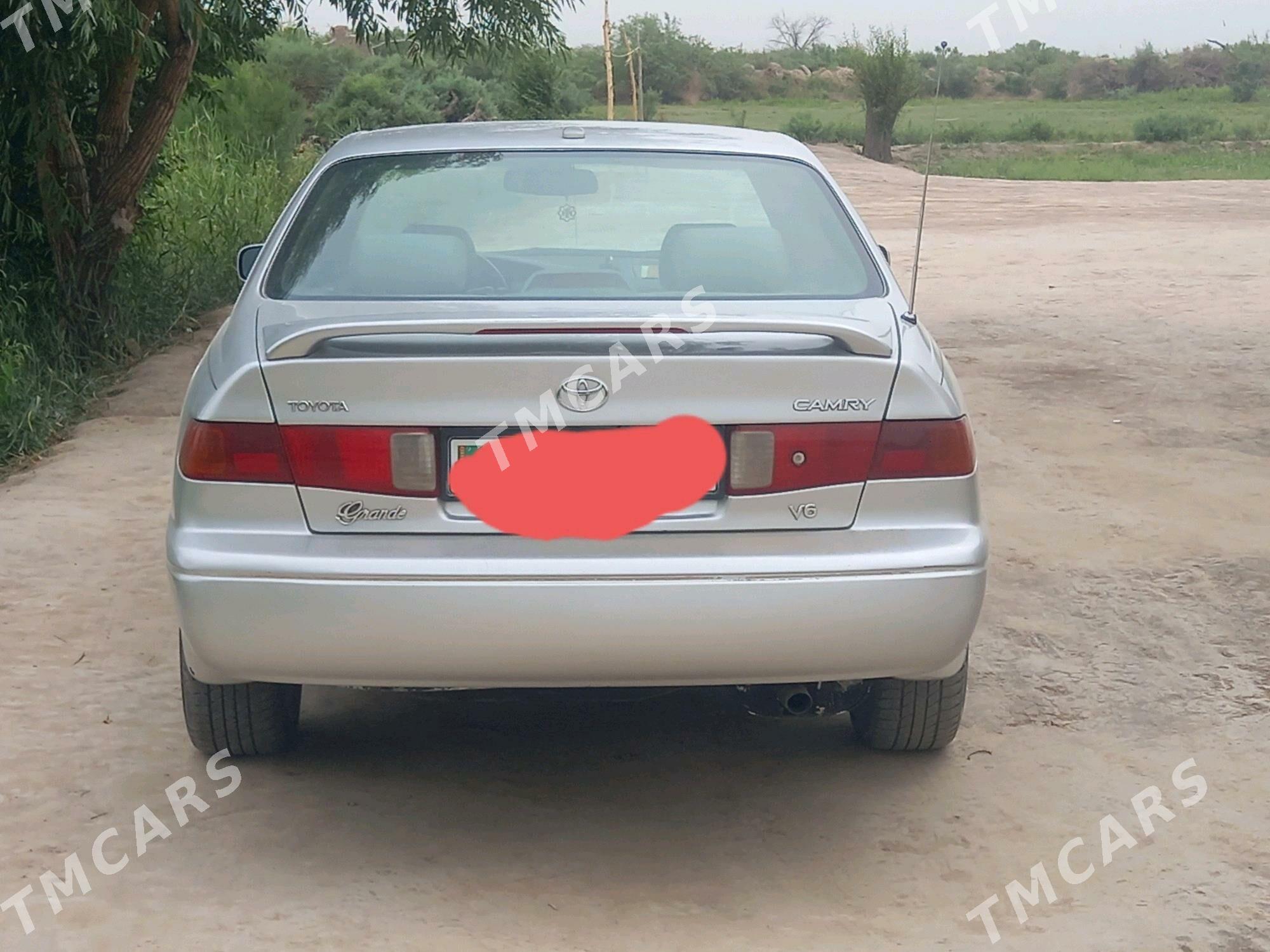 Toyota Camry 1999 - 116 000 TMT - Кёнеургенч - img 2