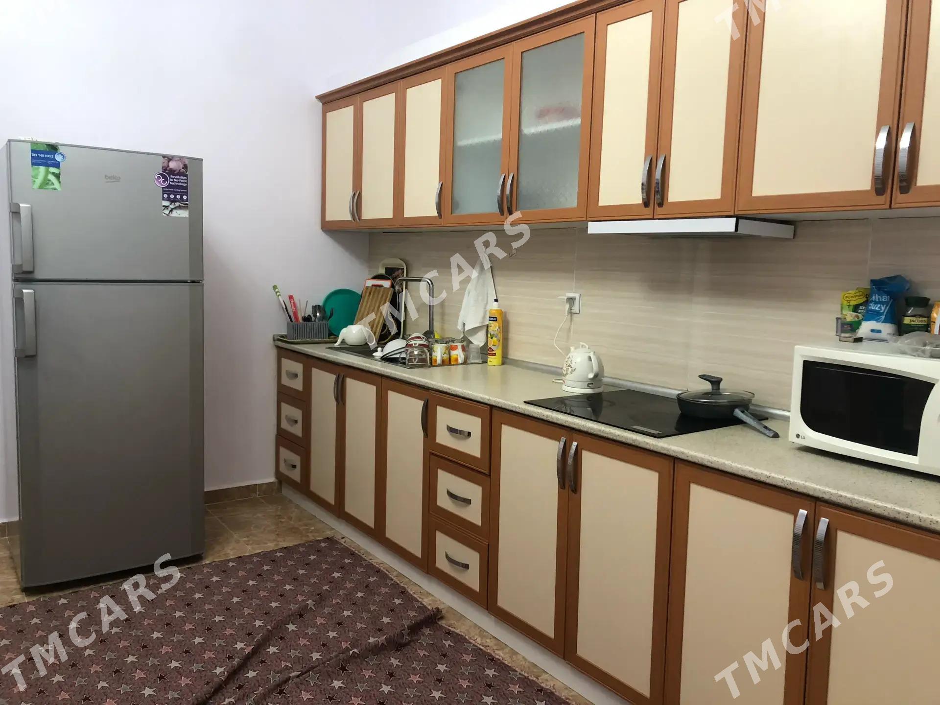 ARENDA KWARTIRA KOMNAT MIR 8 - Parahat 8 - img 2