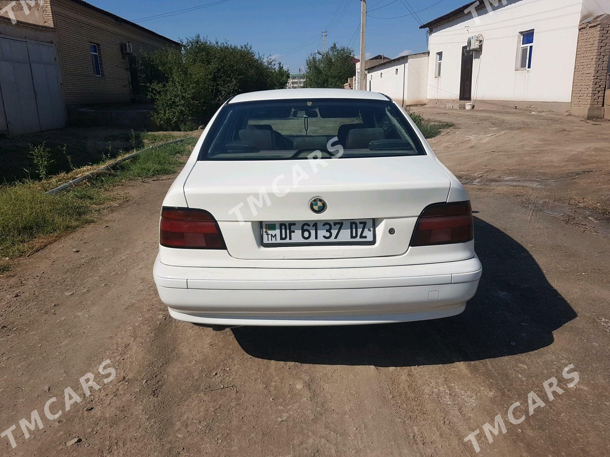 BMW 525 1998 - 80 000 TMT - Дашогуз - img 2
