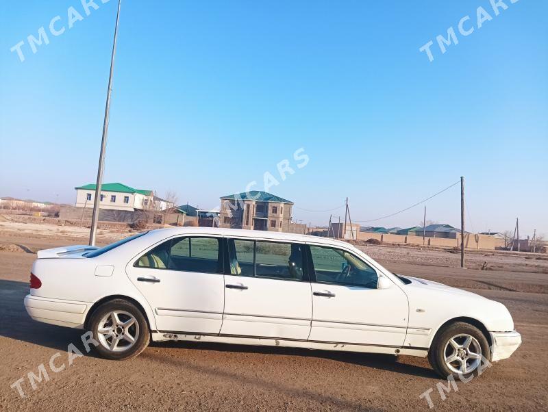 Mercedes-Benz E280 1999 - 55 000 TMT - Кёнеургенч - img 3