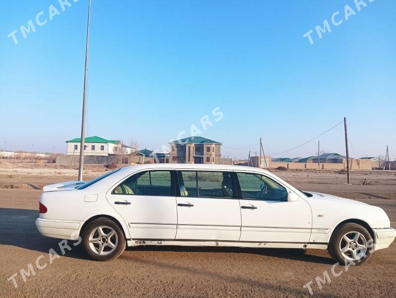 Mercedes-Benz E280 1999 - 55 000 TMT - Кёнеургенч - img 4
