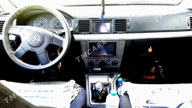 Opel Vectra 2003 - 80 000 TMT - Губадаг - img 3