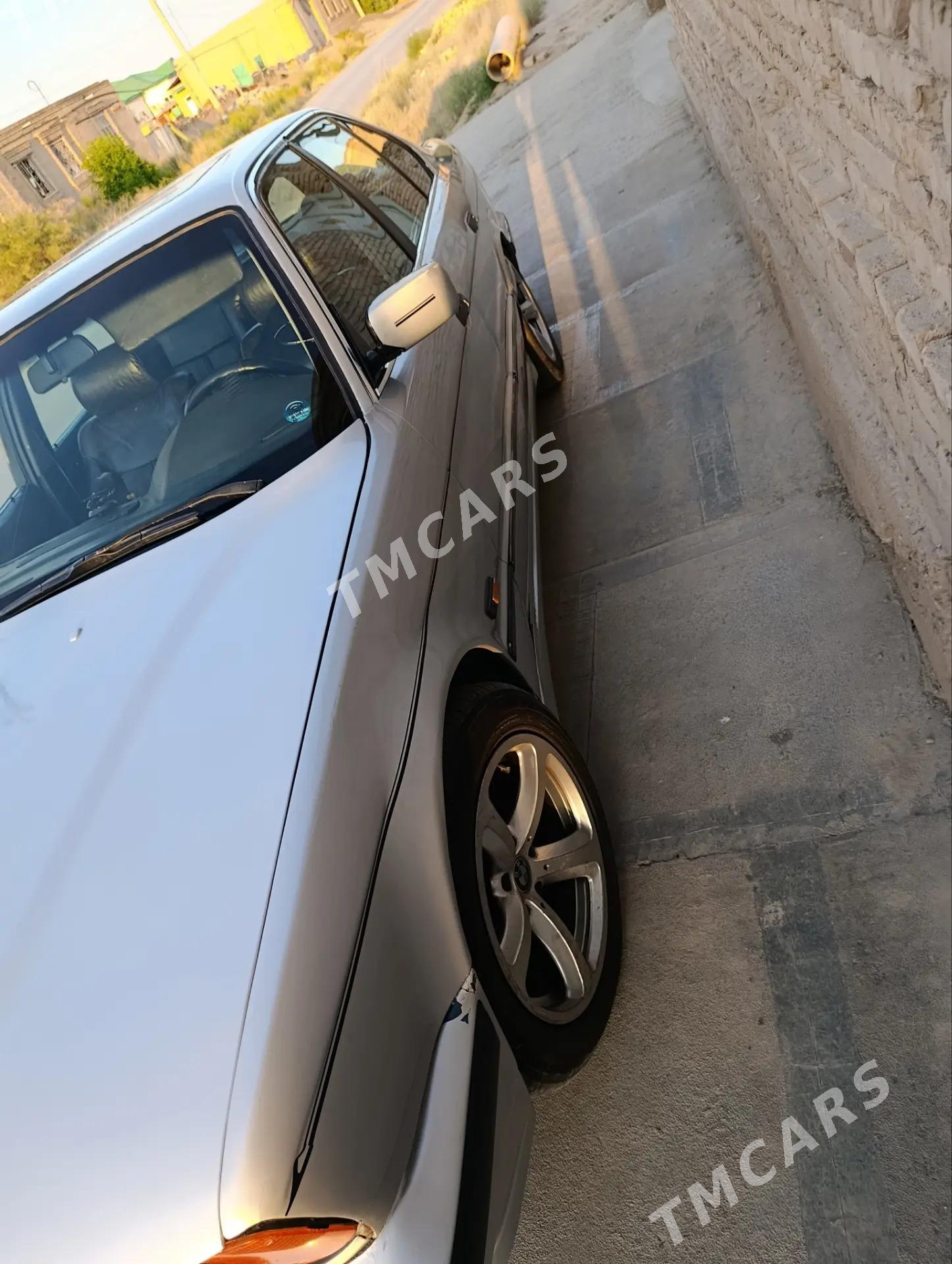 BMW 520 1995 - 55 000 TMT - Туркменабат - img 5