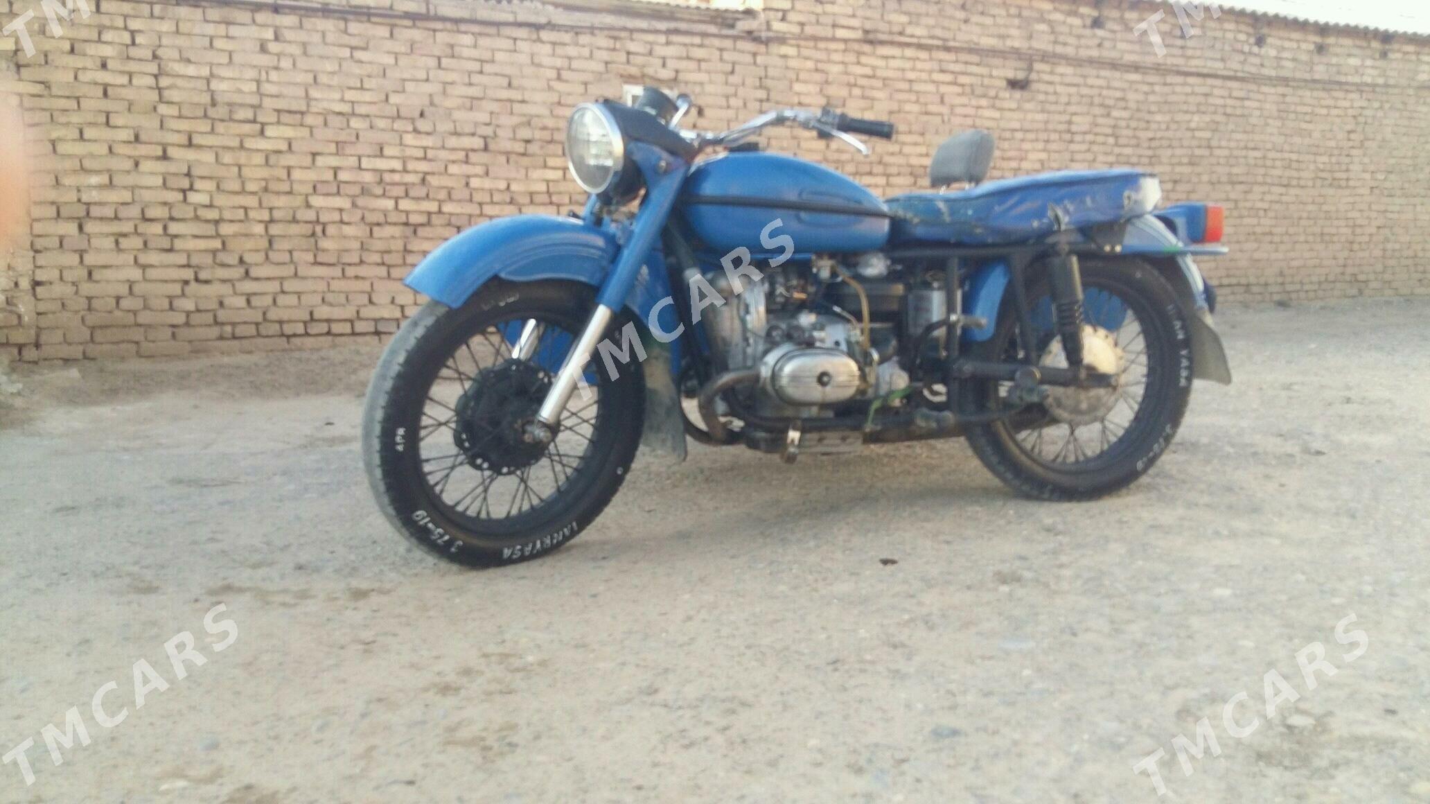Ural 5557 2010 - 5 000 TMT - Серахс - img 3