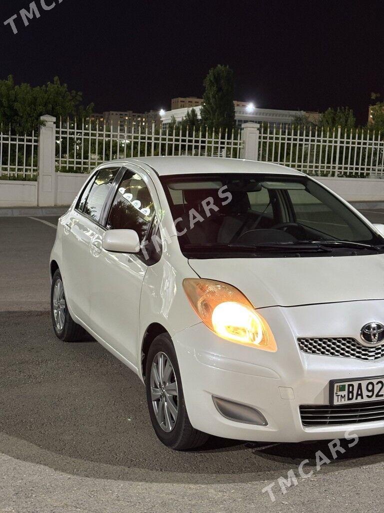 Toyota Yaris 2010 - 115 000 TMT - Ашхабад - img 2