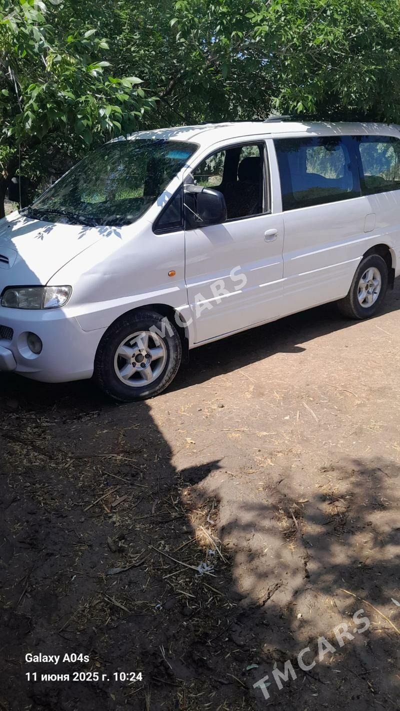 Hyundai H-1 2002 - 60 000 TMT - Дашогуз - img 3