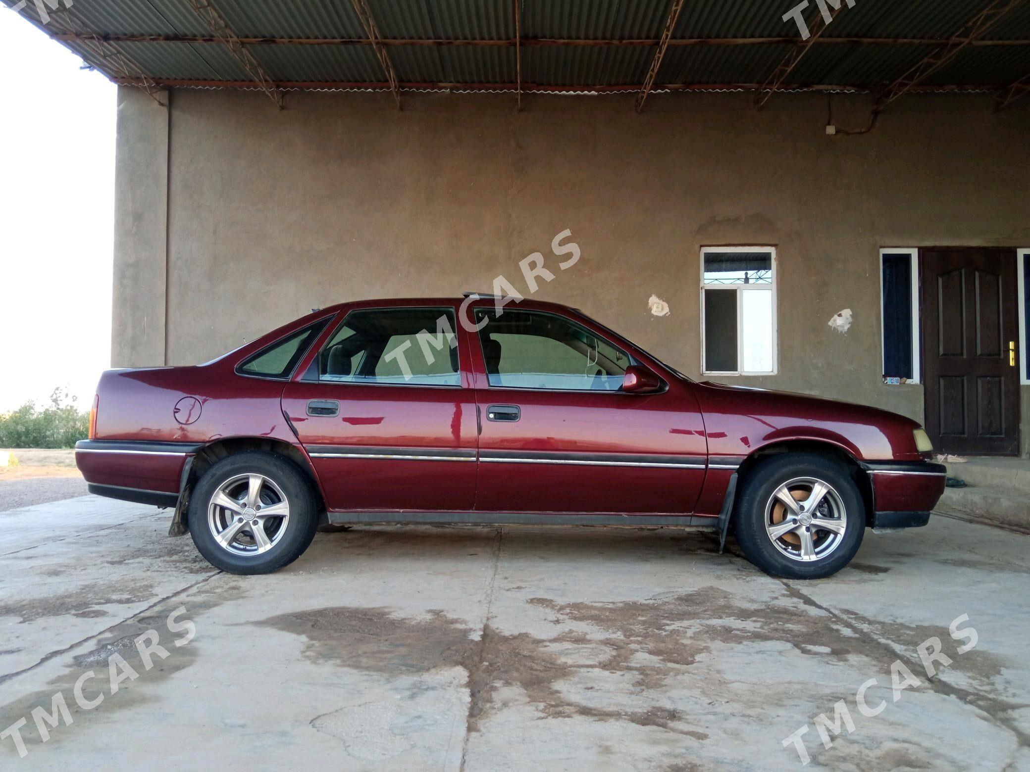 Opel Vectra 1990 - 40 000 TMT - Murgap - img 3