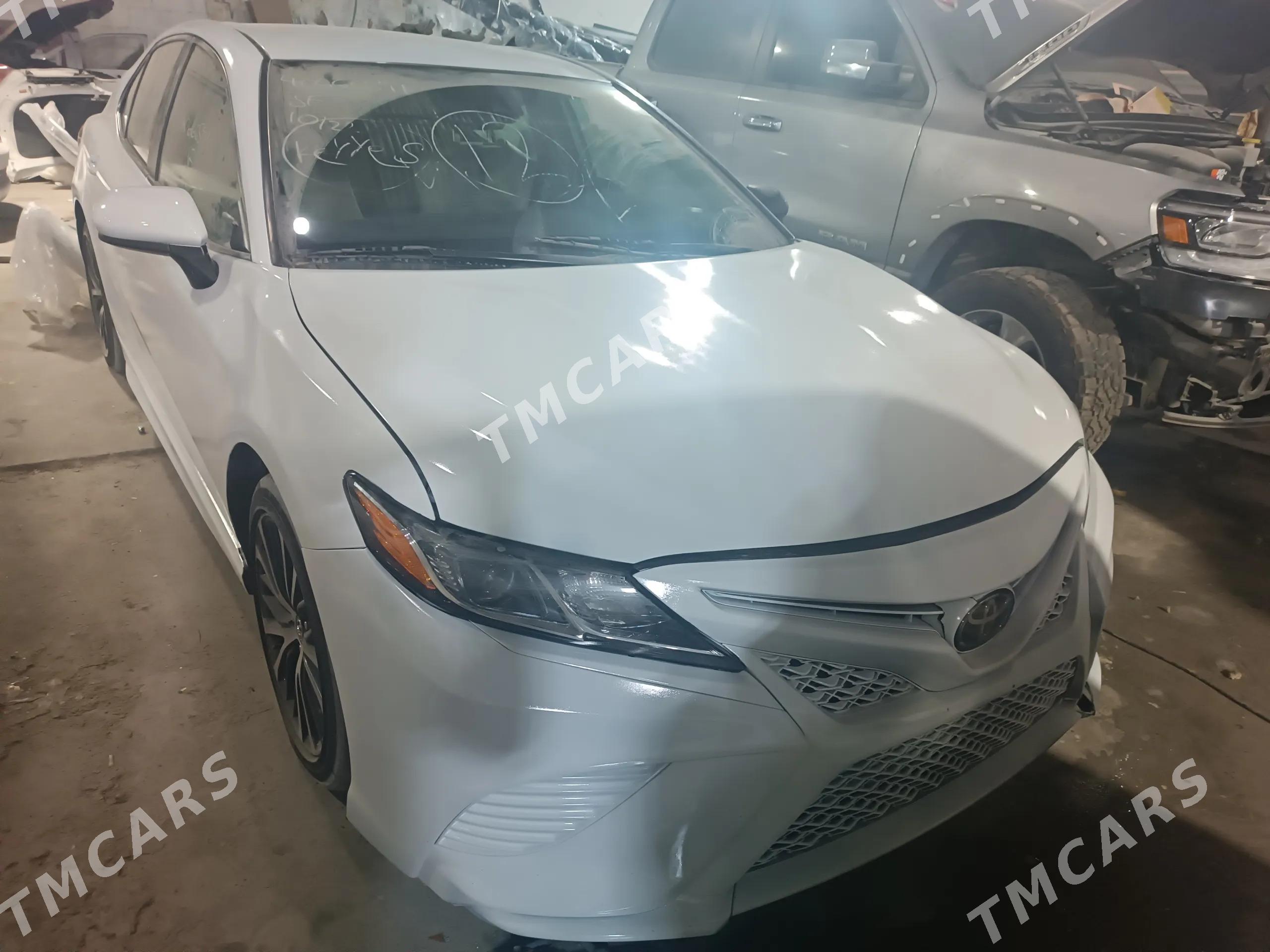 Toyota Camry 2020 - 243 750 TMT - Aşgabat - img 6