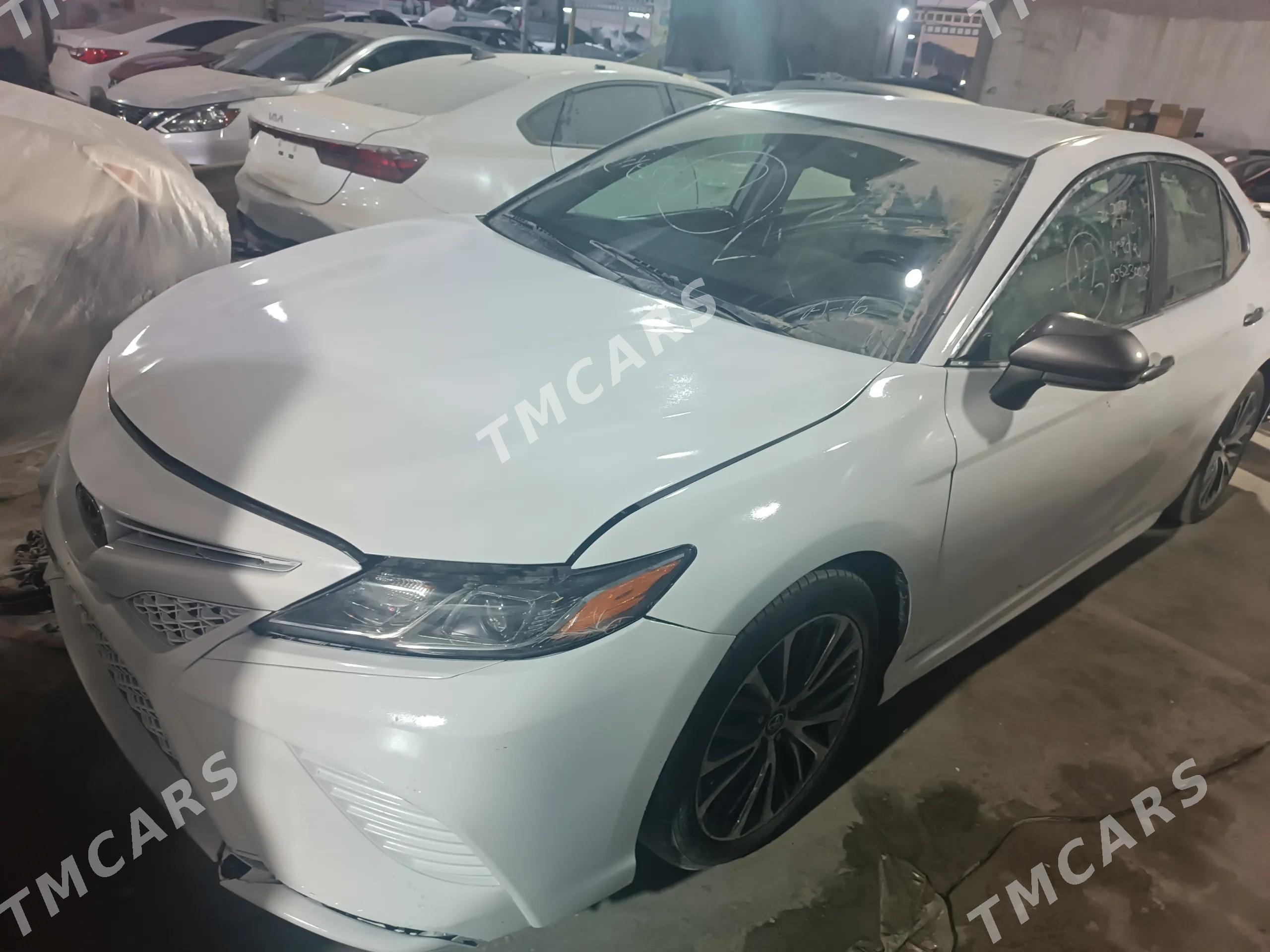 Toyota Camry 2020 - 243 750 TMT - Aşgabat - img 4