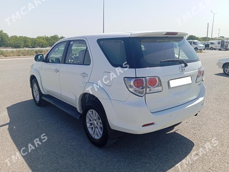 Toyota Fortuner 2012 - 335 000 TMT - Гёкдепе - img 6