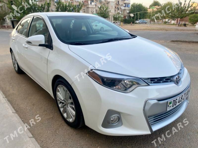 Toyota Corolla 2015 - 196 000 TMT - Мары - img 5