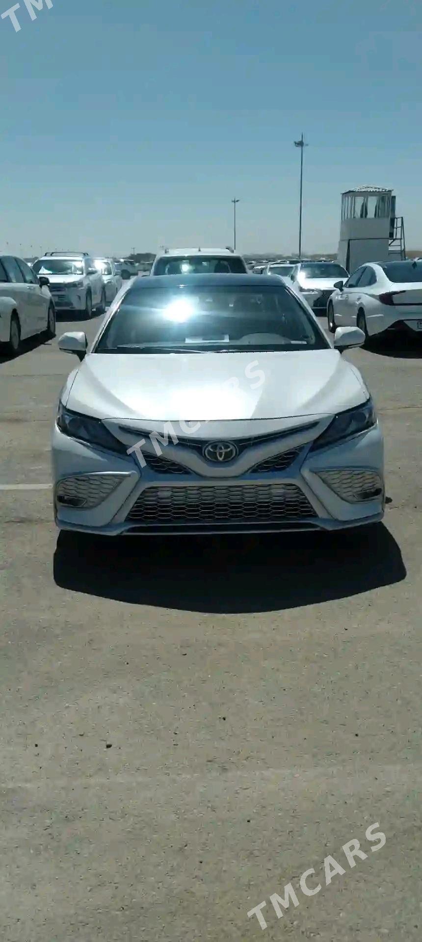 Toyota Camry 2022 - 355 000 TMT - Ашхабад - img 8