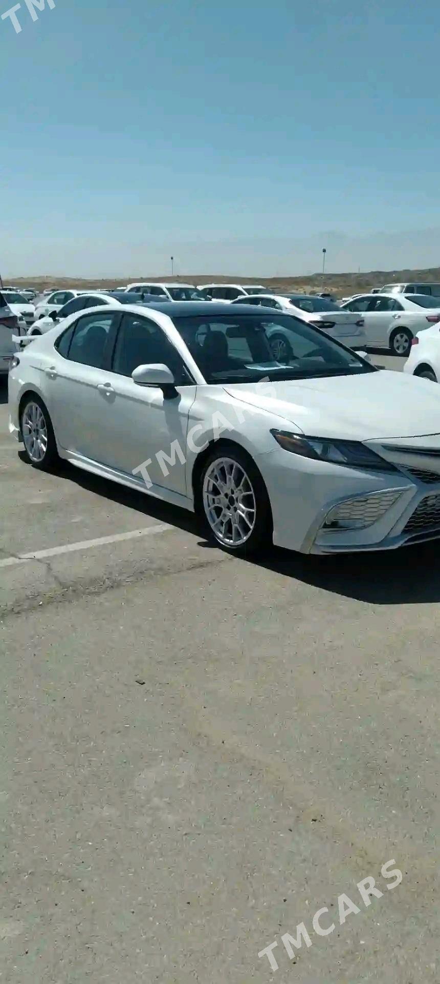 Toyota Camry 2022 - 355 000 TMT - Ашхабад - img 6
