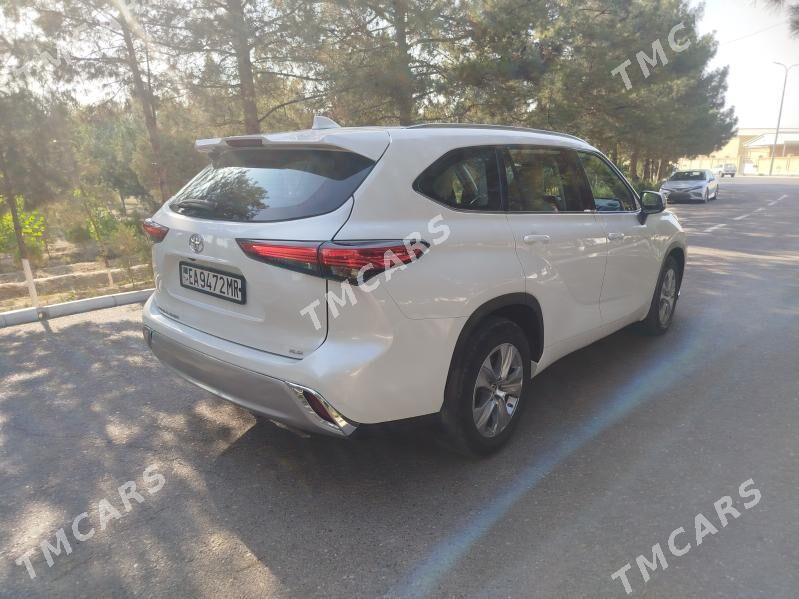 Toyota Highlander 2021 - 540 000 TMT - Мары - img 5