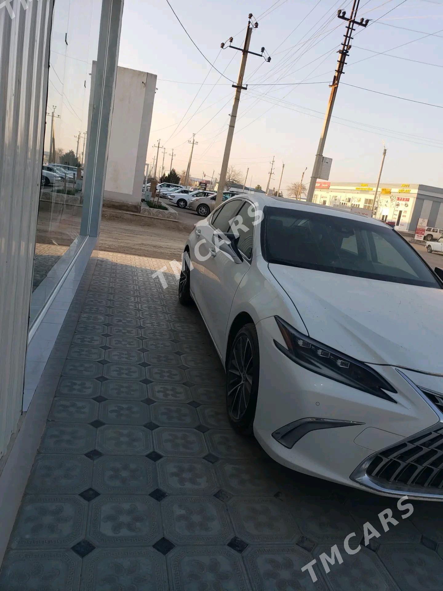 Lexus ES 350 2021 - 650 000 TMT - Mary - img 3
