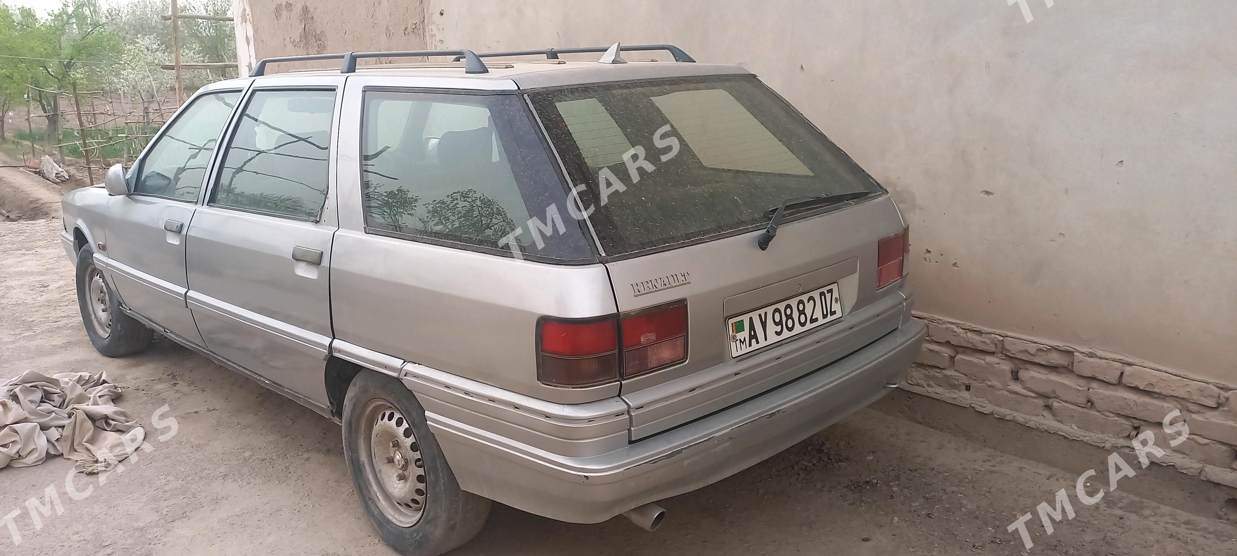 Renault Megane 2 1993 - 20 000 TMT - Дашогуз - img 4