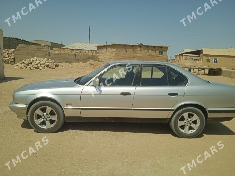BMW 525 1990 - 54 000 TMT - Эсенгулы - img 3