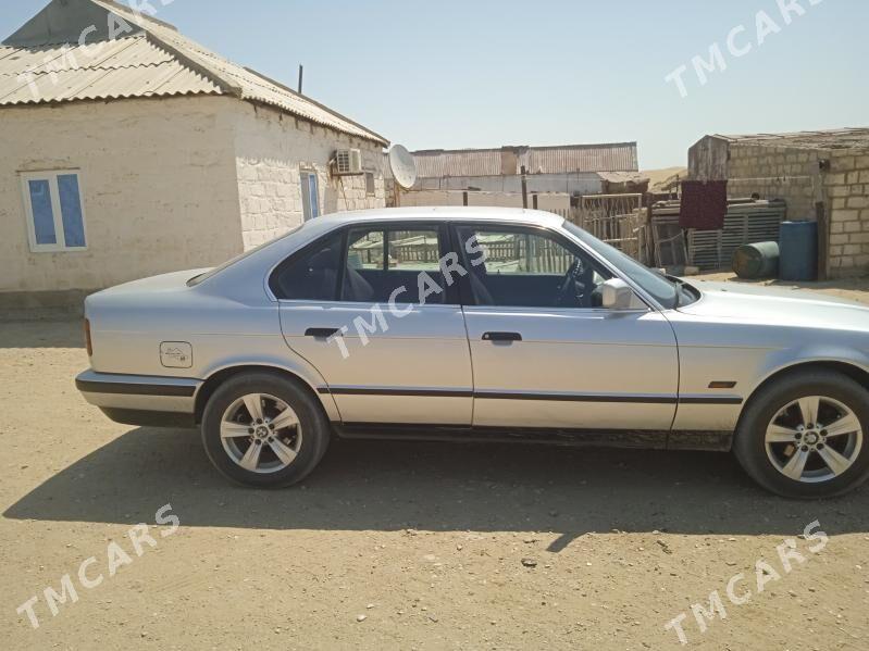 BMW 525 1990 - 54 000 TMT - Эсенгулы - img 2