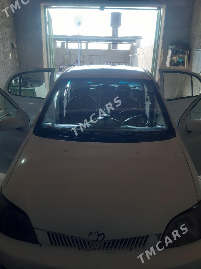 Toyota Echo 2000 - 50 000 TMT - Гороглы (Тагта) - img 3