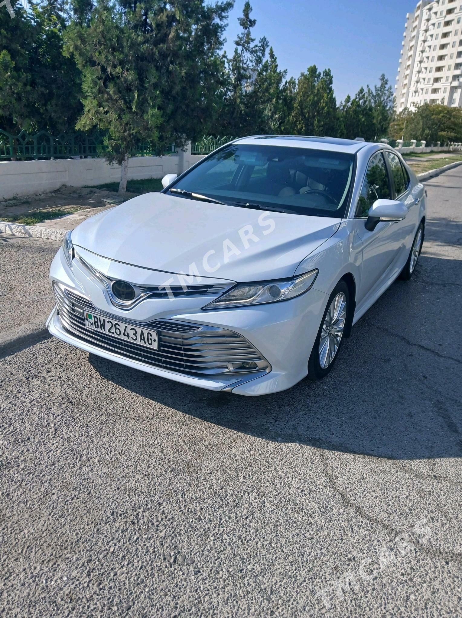 Toyota Camry 2018 - 318 000 TMT - Aşgabat - img 4