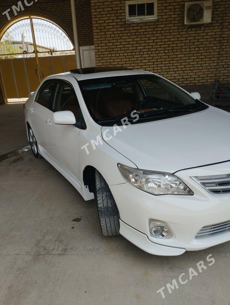 Toyota Corolla 2013 - 180 000 TMT - Теджен - img 2