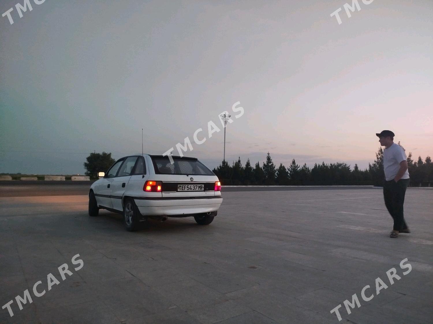 Opel Astra 1992 - 30 000 TMT - Mary - img 2