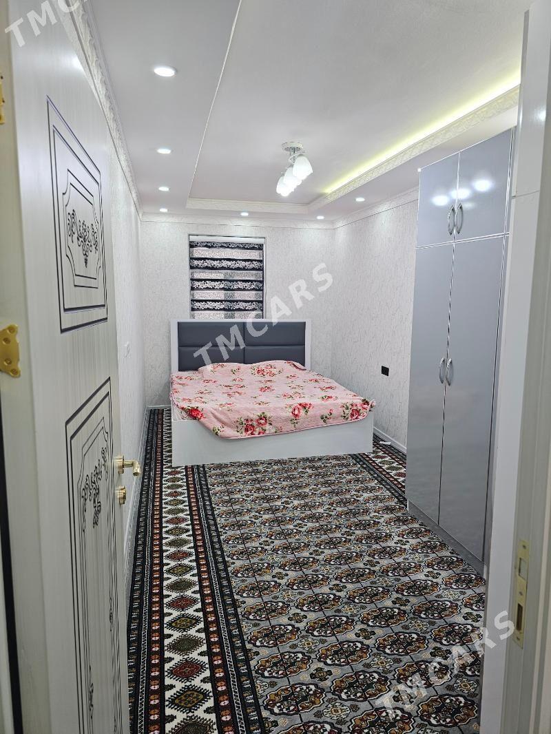 11 MKR 2 KOM - Aşgabat - img 1