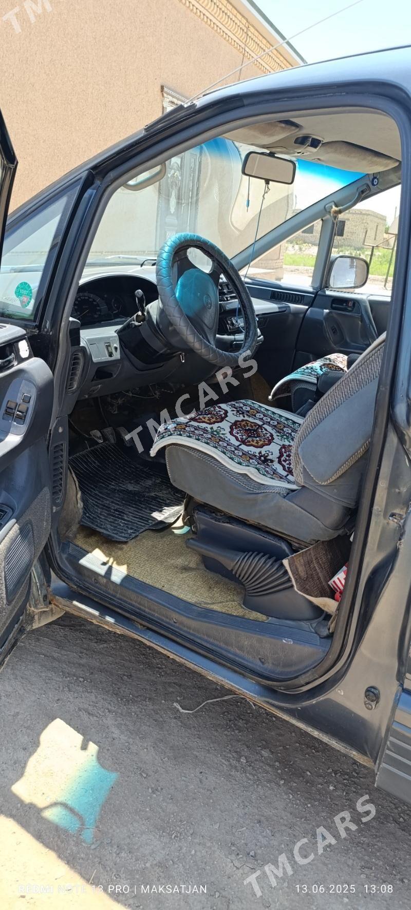 Toyota Previa 1994 - 60 000 TMT - етр. Туркменбаши - img 2