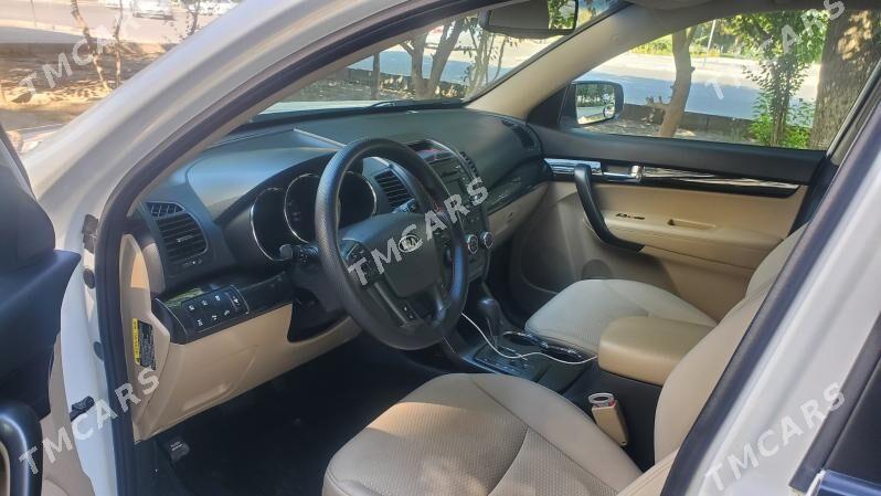 Kia Sorento 2011 - 190 000 TMT - Hitrowka - img 1