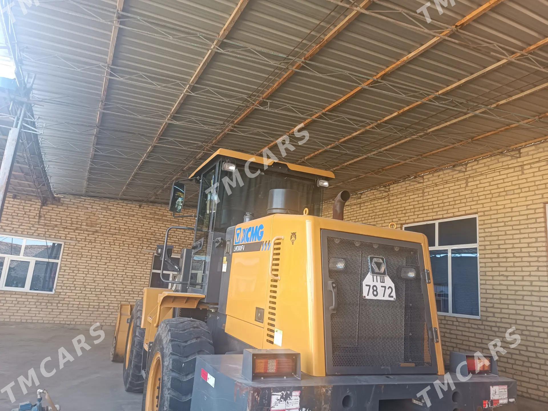 XCMG LW300F 2023 - 560 000 TMT - Türkmenabat - img 6