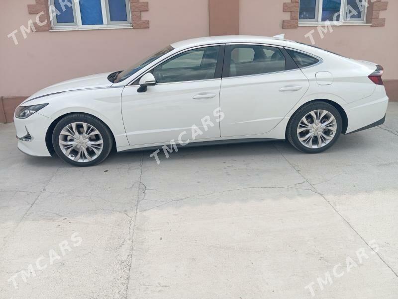 Hyundai Sonata 2022 - 245 000 TMT - 2 mkr - img 2