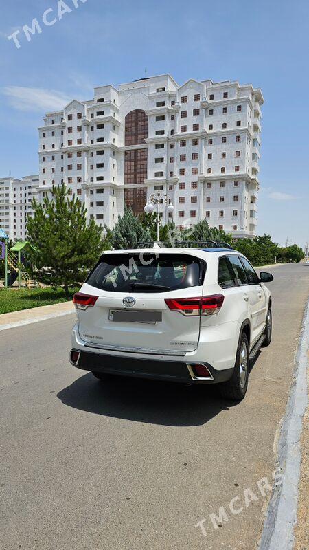 Toyota Highlander 2019 - 411 000 TMT - Aşgabat - img 8
