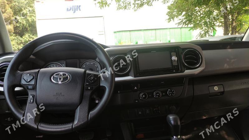 Toyota Tacoma 2019 - 360 000 TMT - Aşgabat - img 5