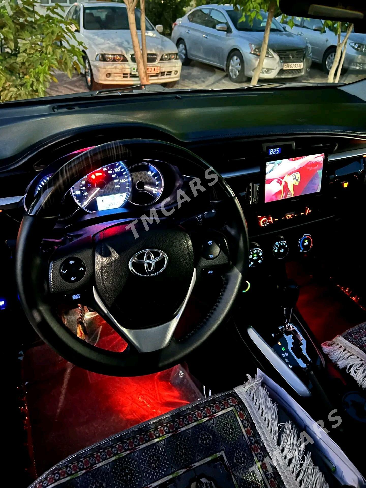 Toyota Corolla 2015 - 195 000 TMT - Теджен - img 4