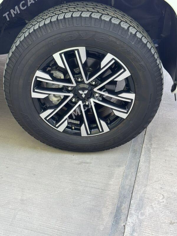 Mitsubishi Montero Sport 2023 - 595 000 TMT - Aşgabat - img 5