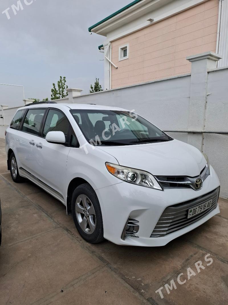 Toyota Sienna 2018 - 370 000 TMT - Ашхабад - img 2