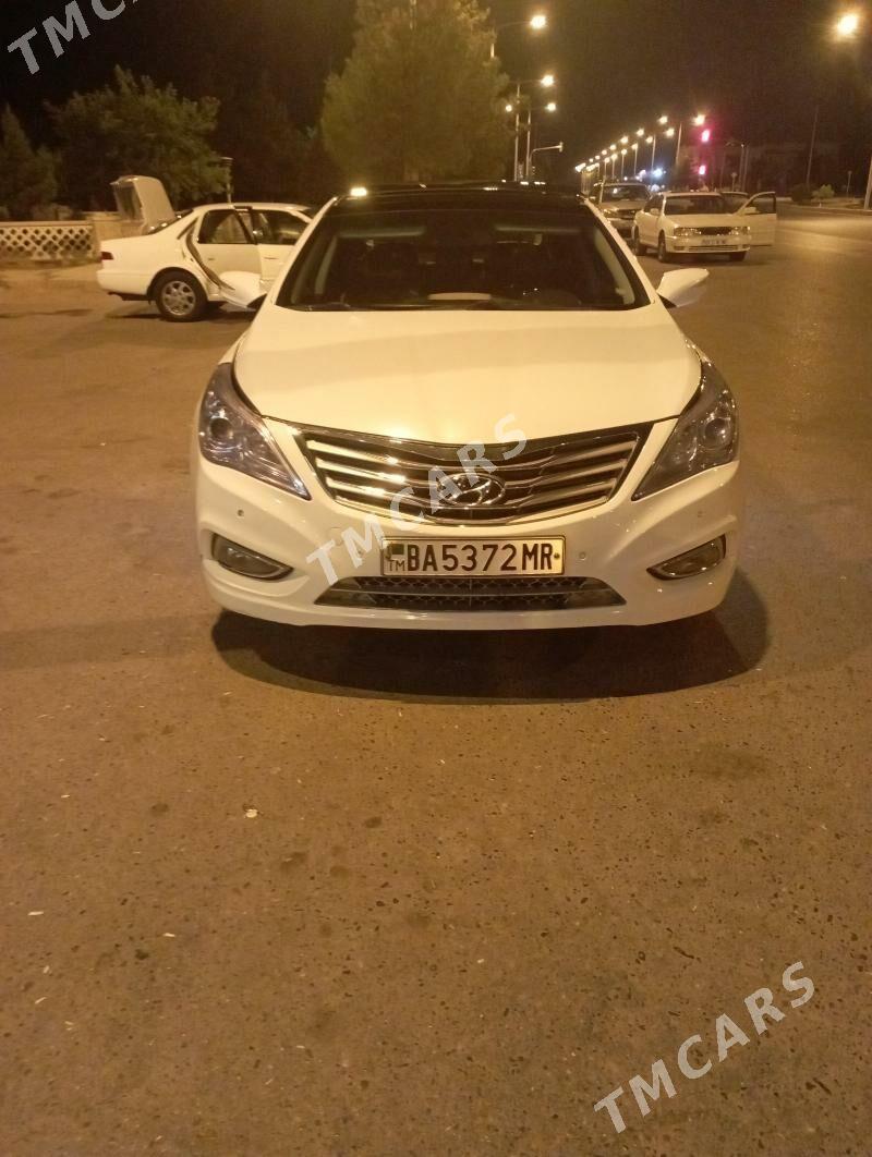 Hyundai Azera 2012 - 190 000 TMT - Мары - img 8