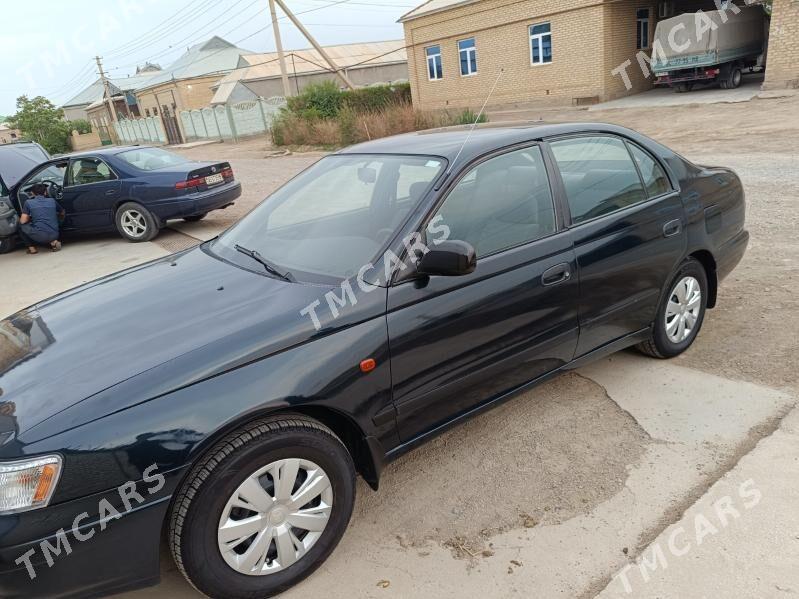 Toyota Carina 1994 - 68 000 TMT - Мары - img 5
