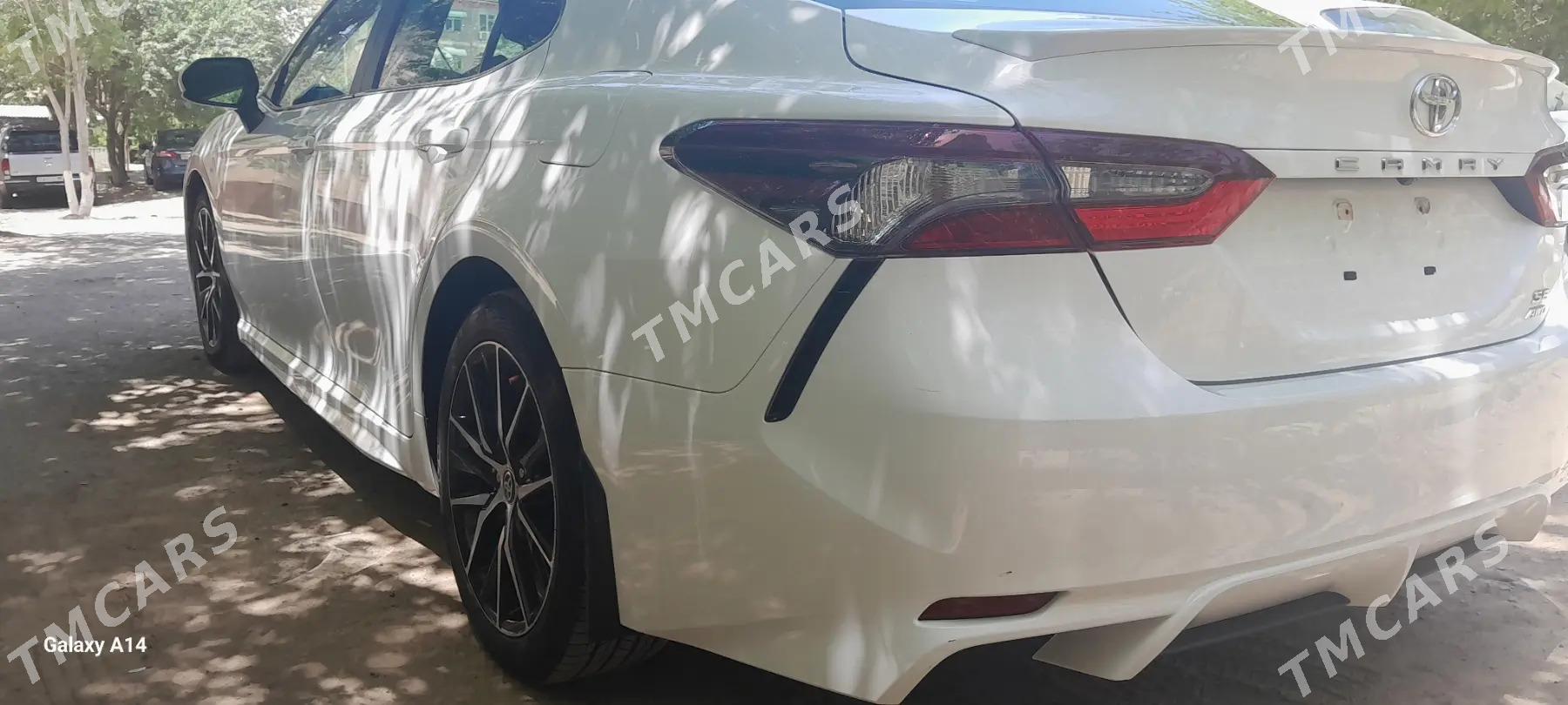 Toyota Camry 2021 - 310 000 TMT - Мары - img 2