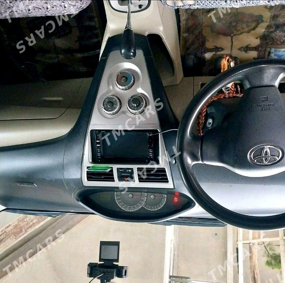 Toyota Yaris 2006 - 120 000 TMT - Ак-Бугдайский этрап - img 3
