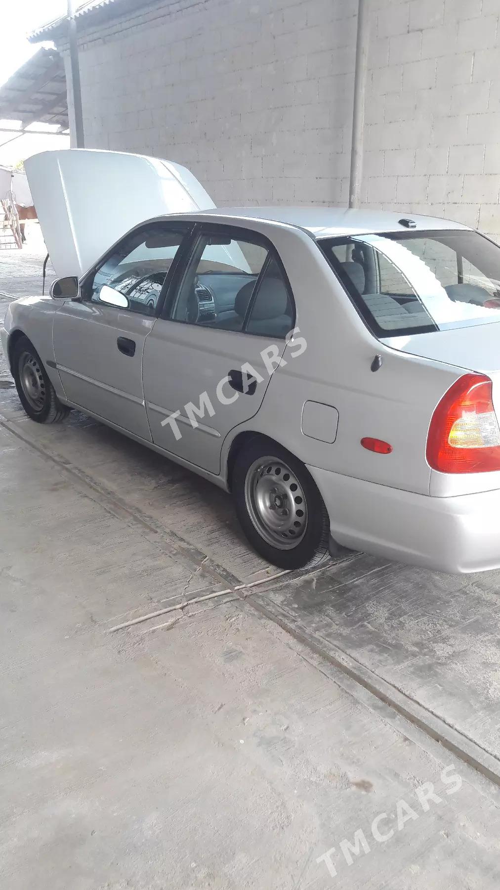 Hyundai Accent 2001 - 60 000 TMT - Байрамали - img 5