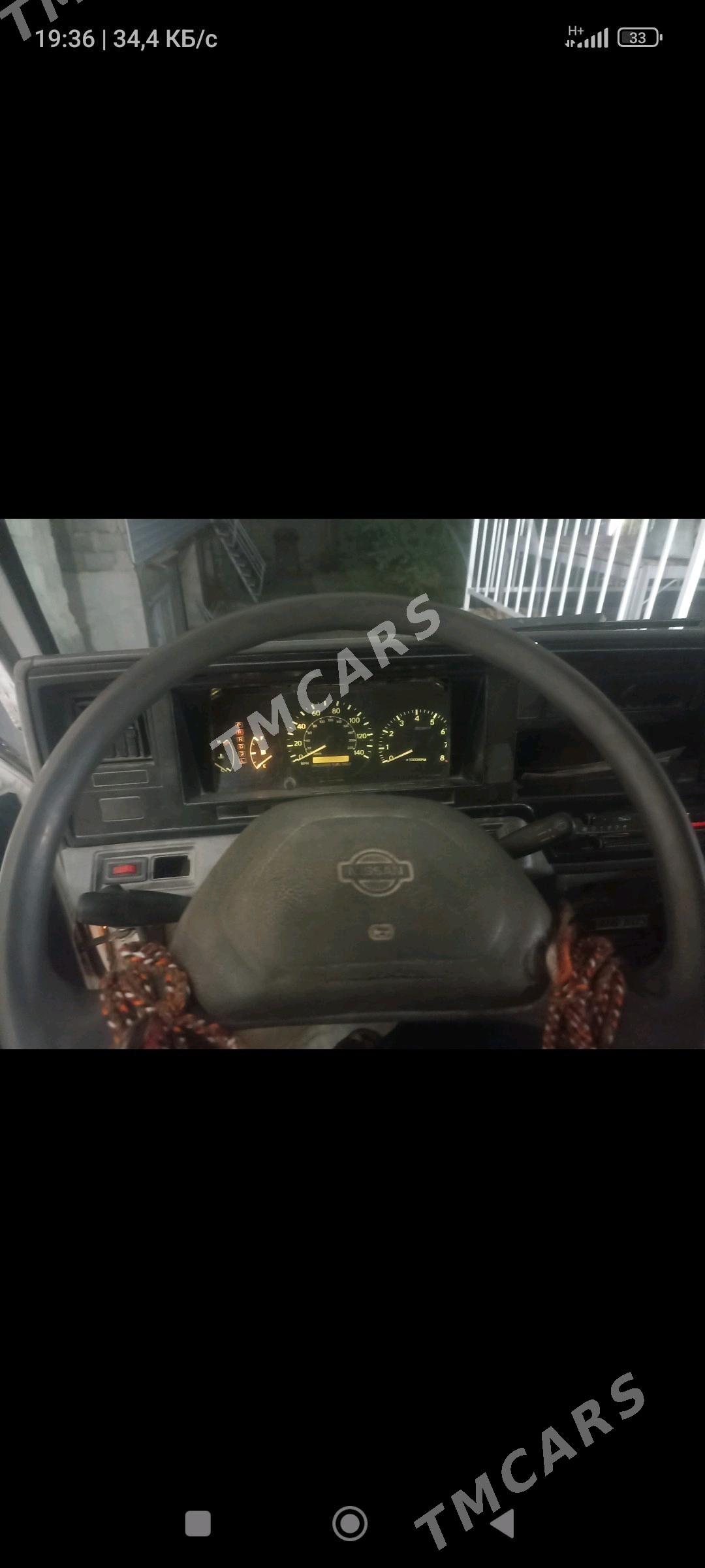 Toyota Hiace 2001 - 52 000 TMT - Магданлы - img 2