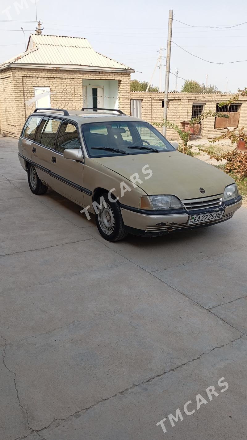 Opel Omega 1990 - 20 000 TMT - Мары - img 2