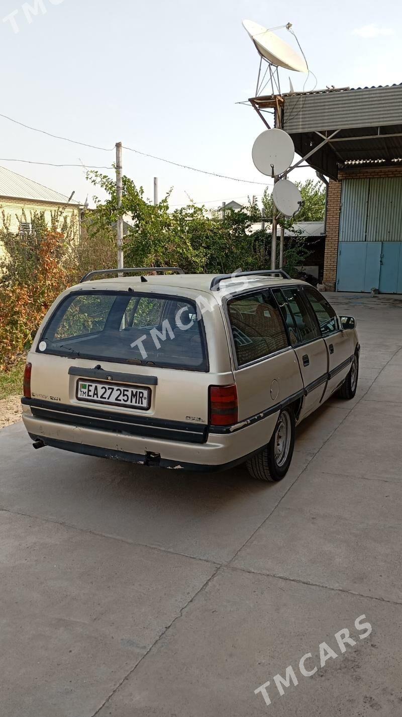Opel Omega 1990 - 20 000 TMT - Мары - img 3